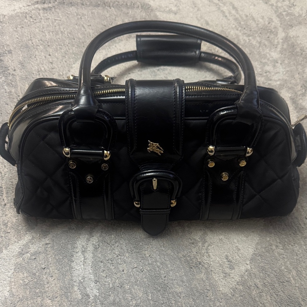Burberry Black Leather Quilted Women's Satchel Handbag - Classic Designer Style
